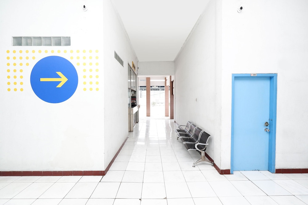 SPOT ON 2289 Hotel Saudara 16/26