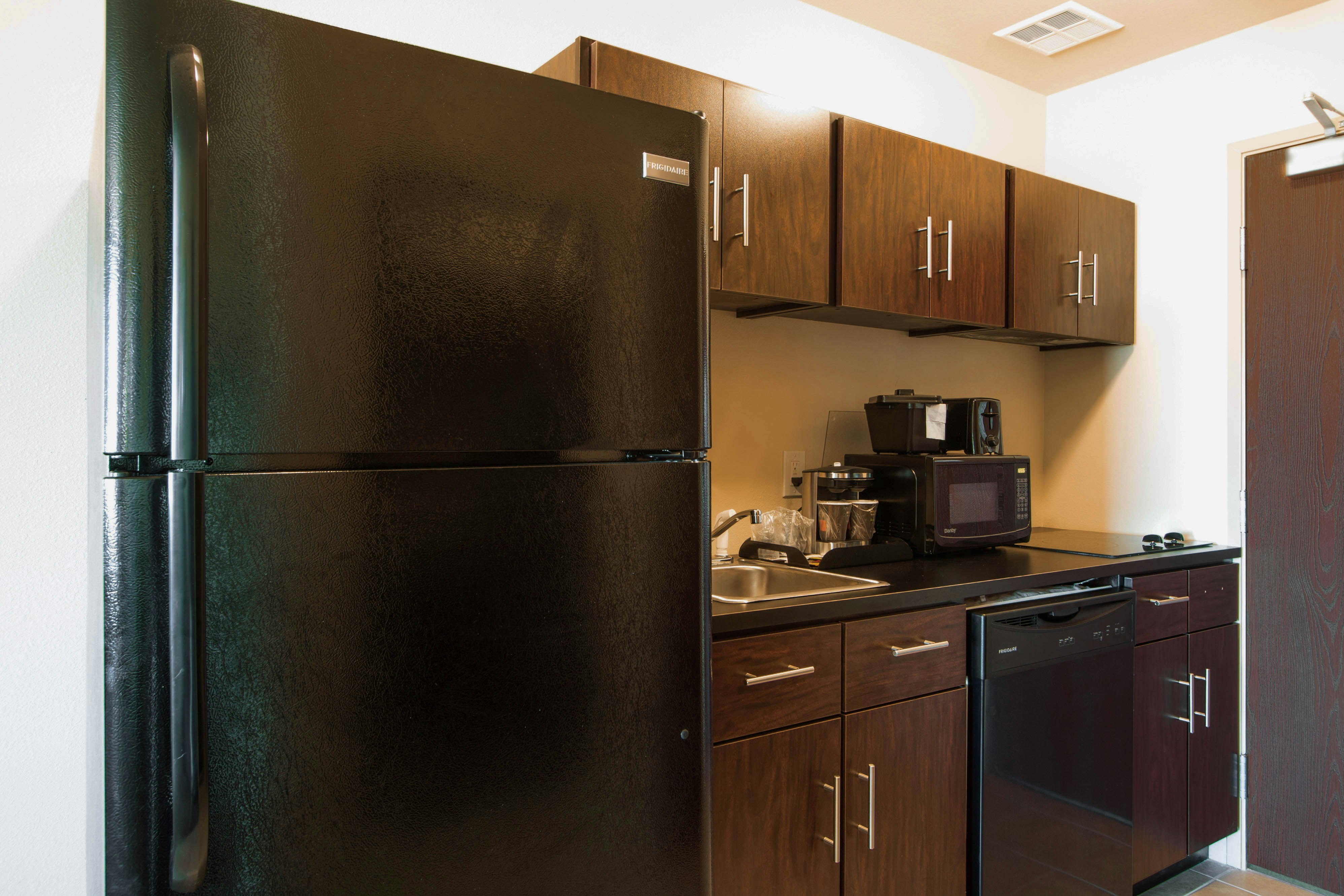 Cobblestone Inn Suites Eads 4/25