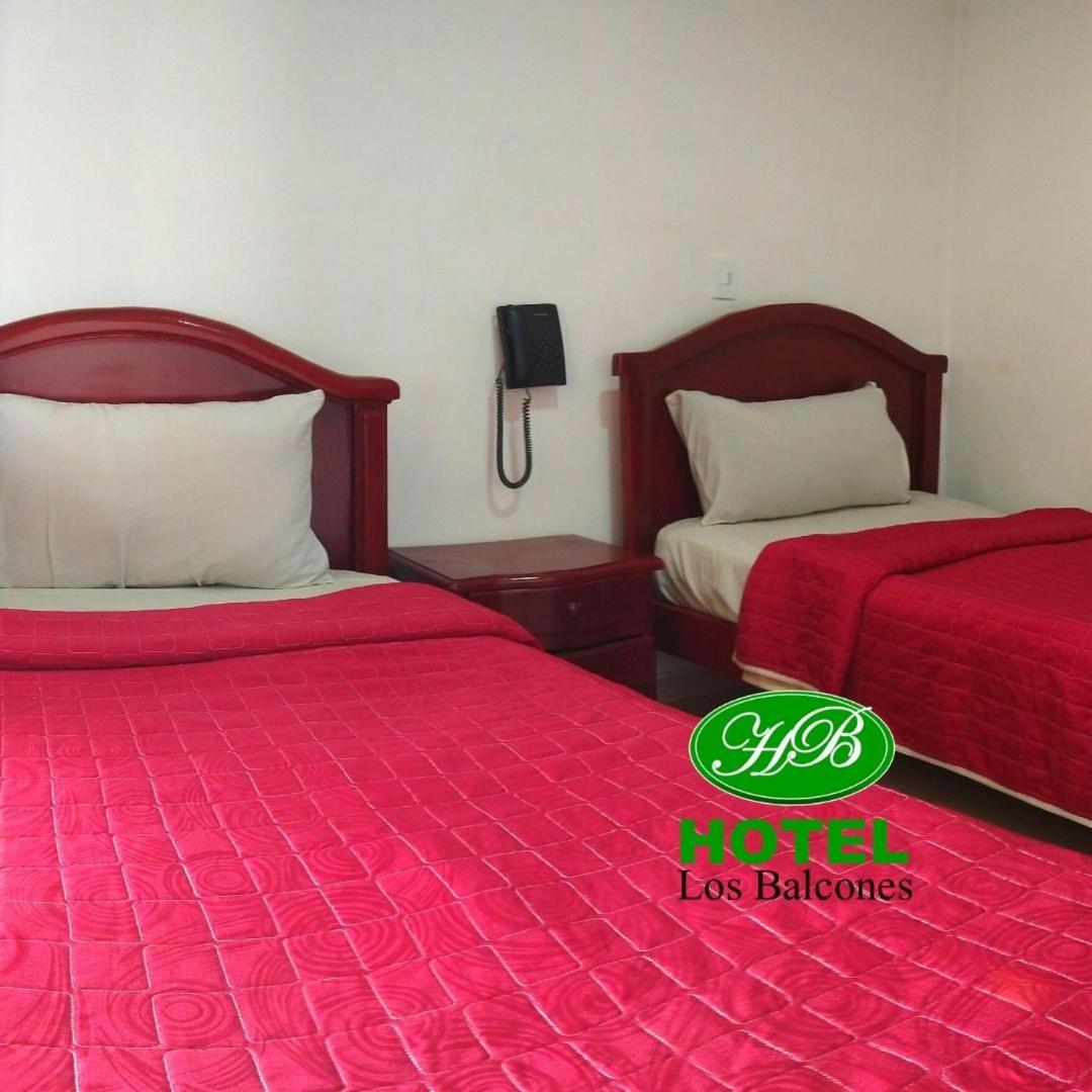 Los Balcones Hotel 26/38