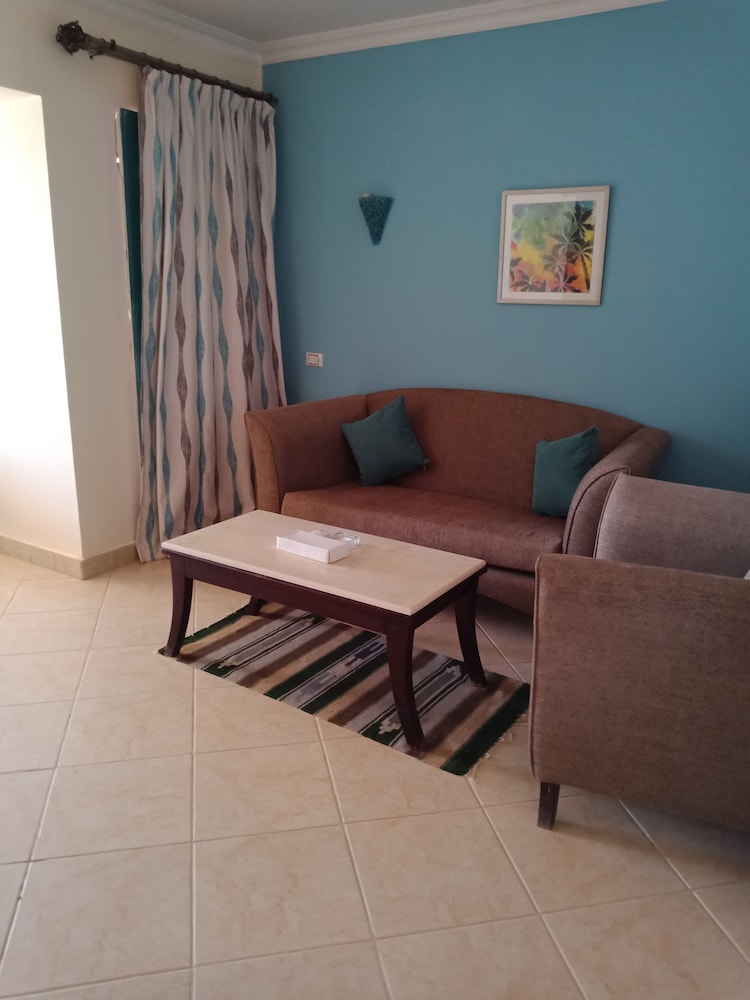 Green Sudr Resort 35/60