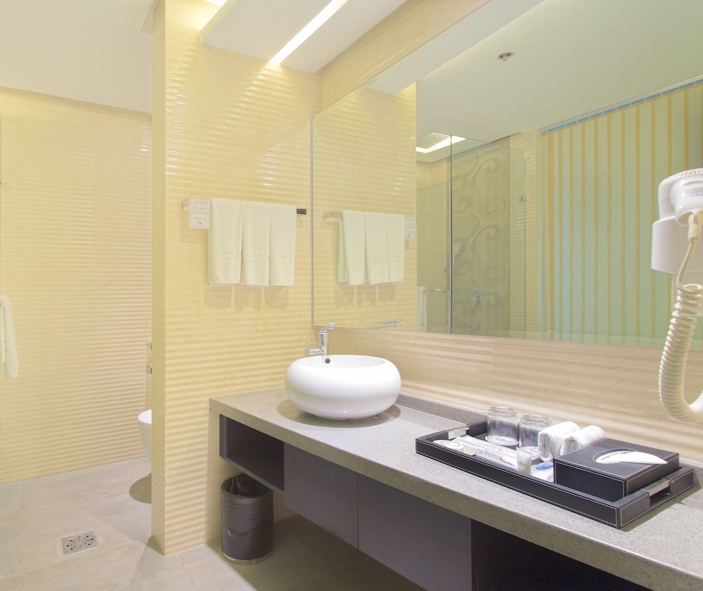 Greenleaf Hotel Gensan 16/46