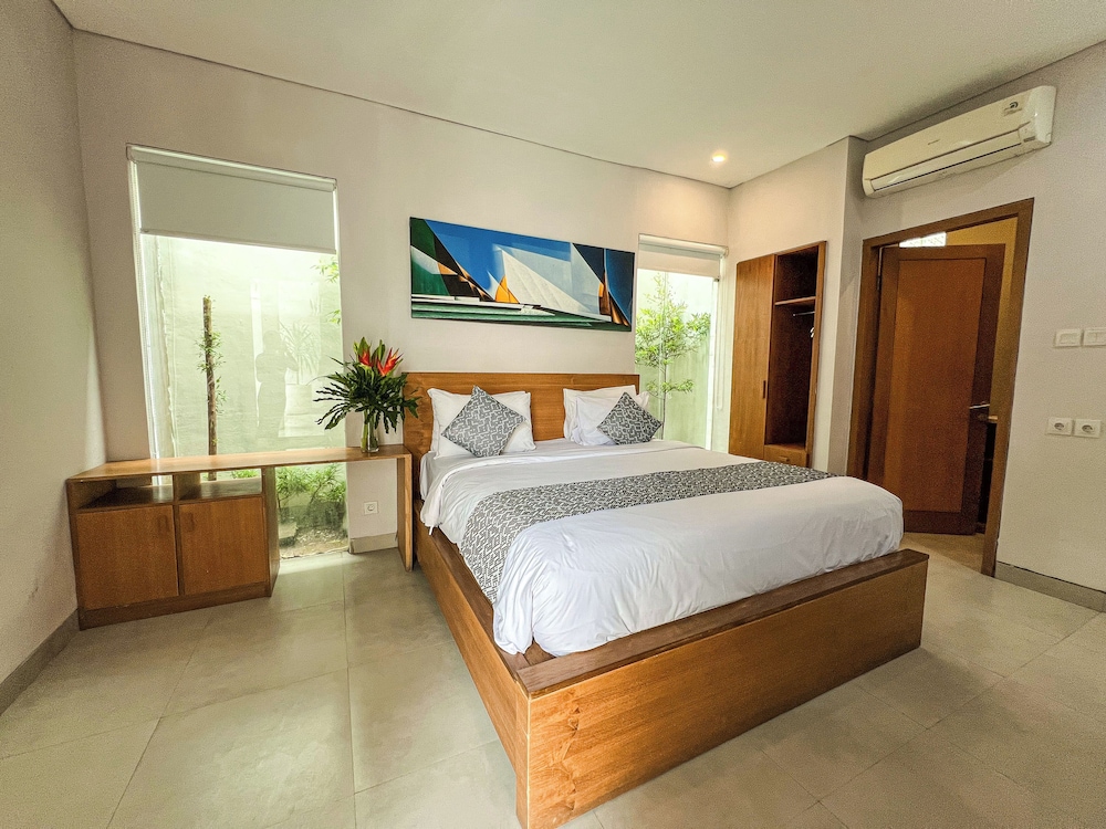 فيلا بسريرين مزدوجين بـ5 غرف نوم، Apple Villa & Suite Seminyak 7/9