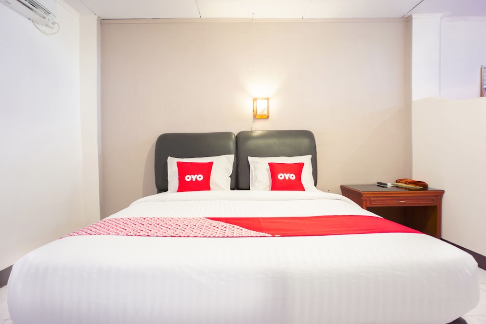 OYO 2180 Vina Vira Hotel 23/31