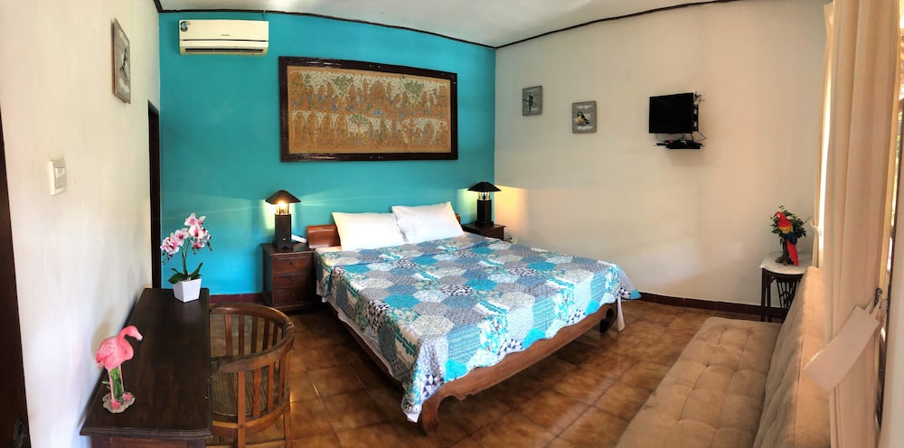 Mangga Bungalow 9/40