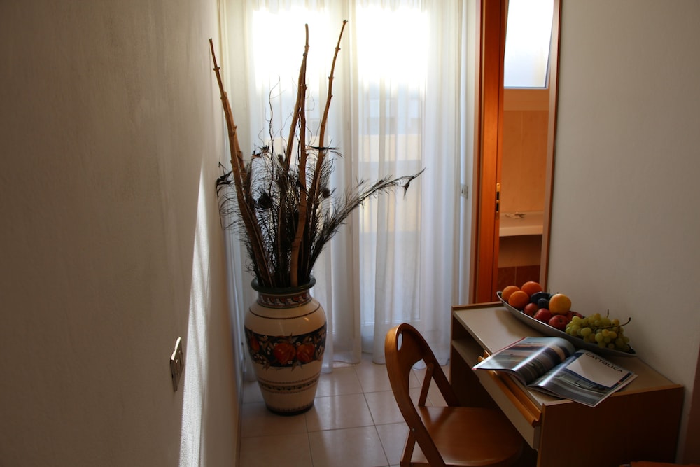Hotel Antares 19/28