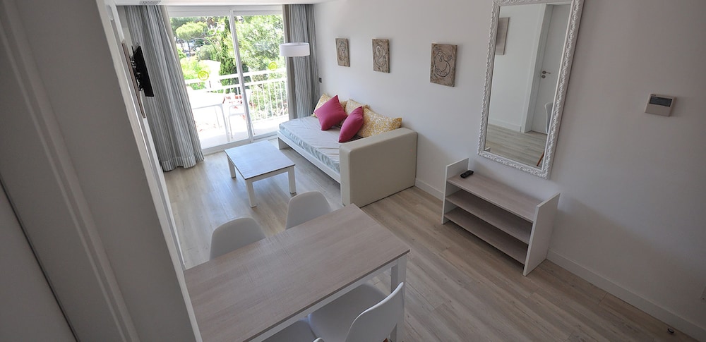 Houm Nets Hotel - Adults Only 52/66