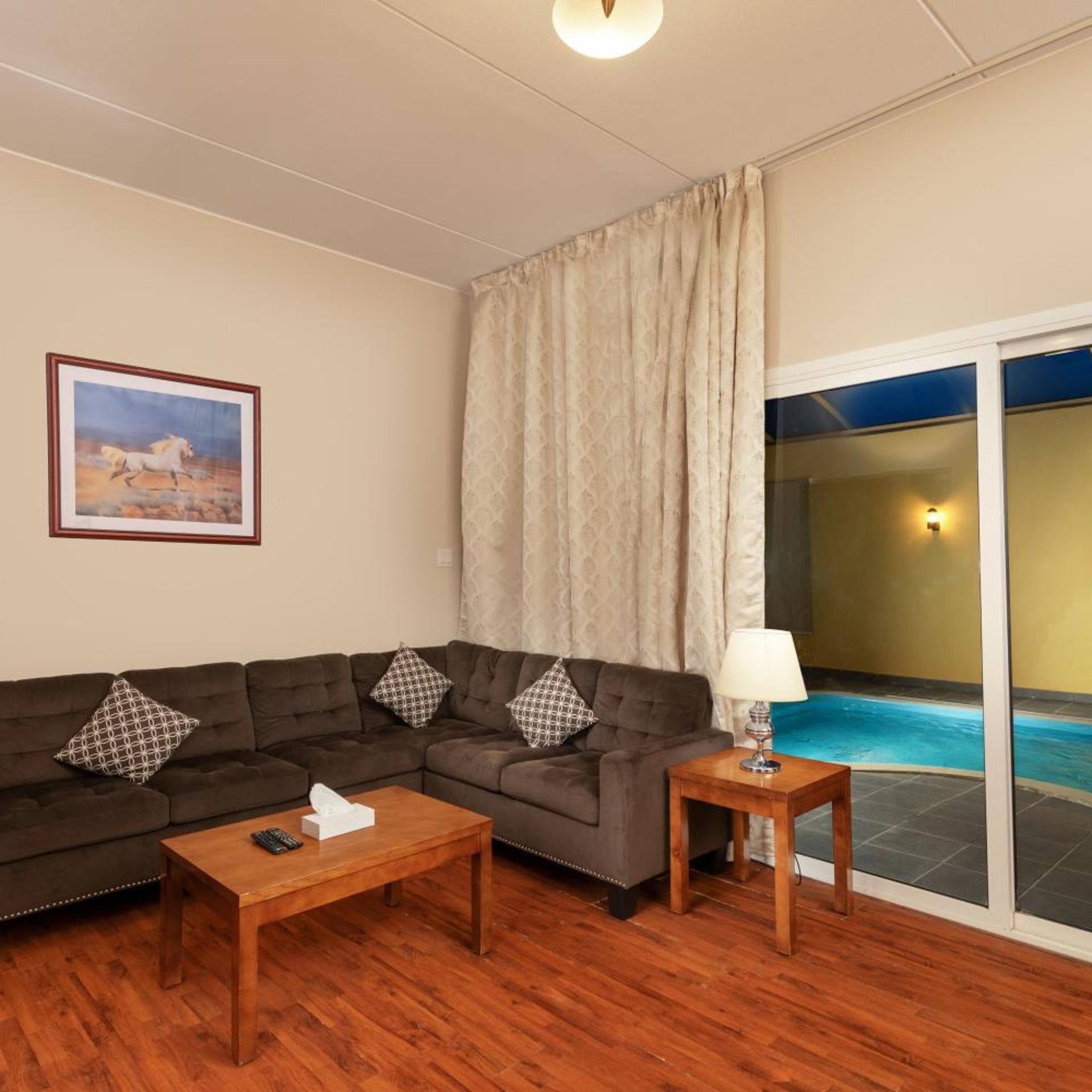 فندق المطار(Airport Hotel) 35/47