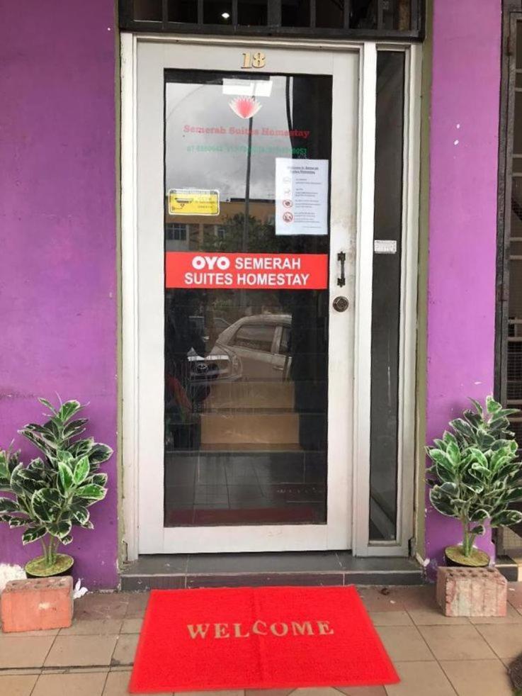 Oyo 89902 Semerah Suites Homestay Pontian 2/18