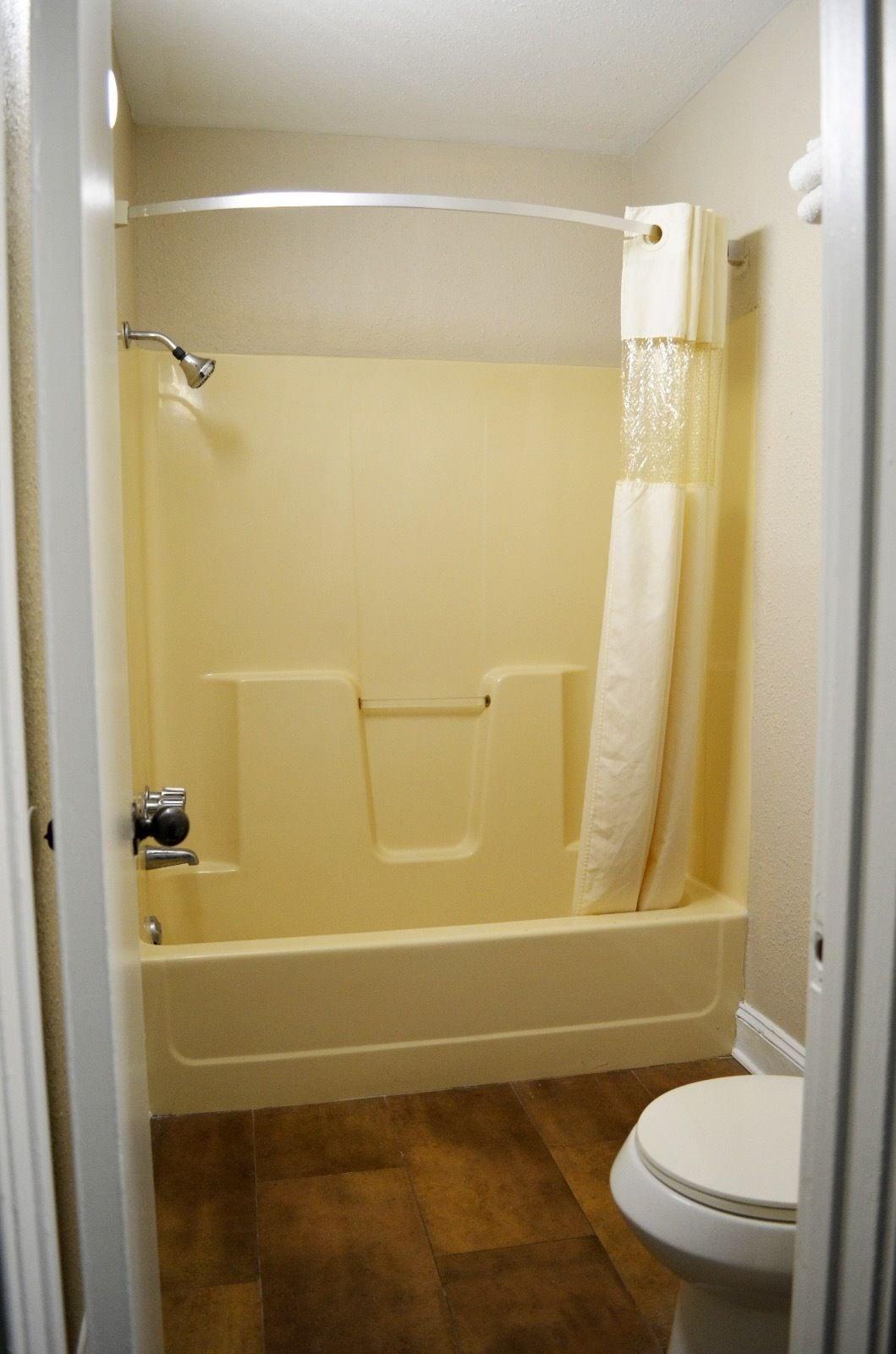 Budget inn 26/27