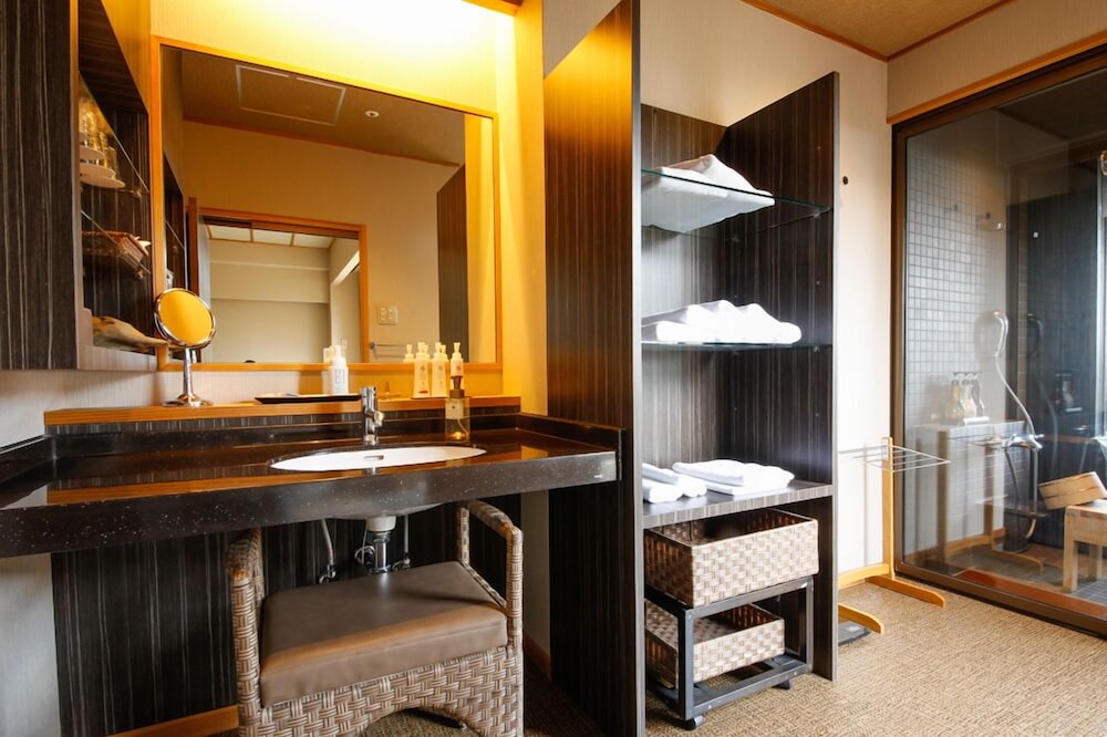 Hotel New Awaji Plaza Awajishima 50/50