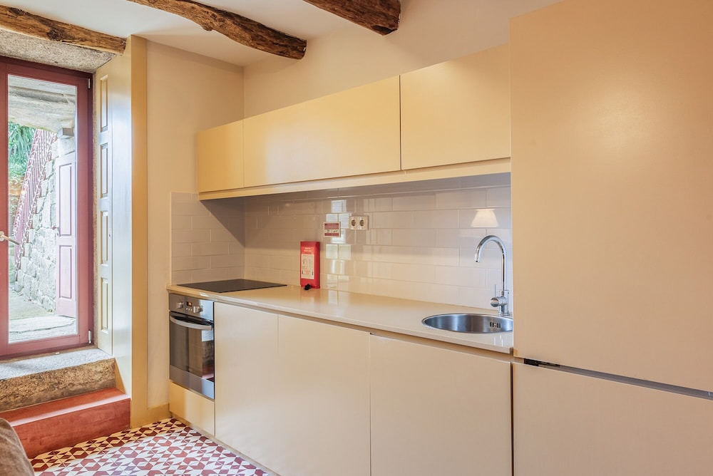 Aparthotel Oporto Alves Da Veiga 7/74