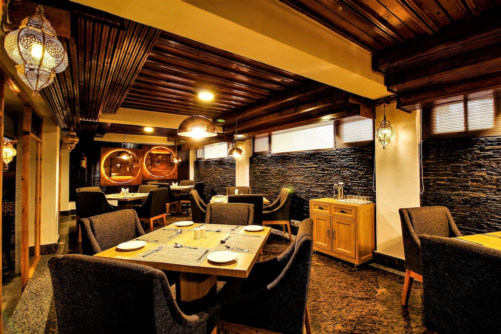 Welcome Hotel At Srinagar 33/50