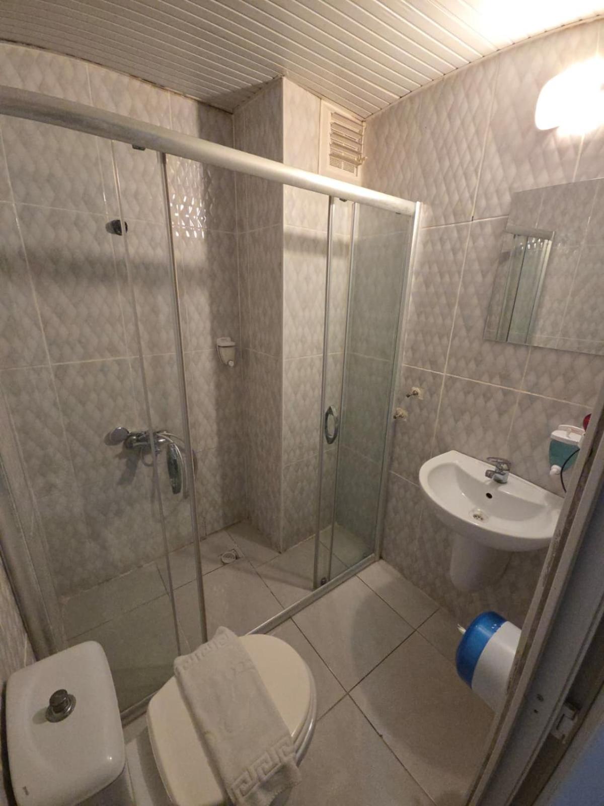 Royal Ezel Hotel 45/50