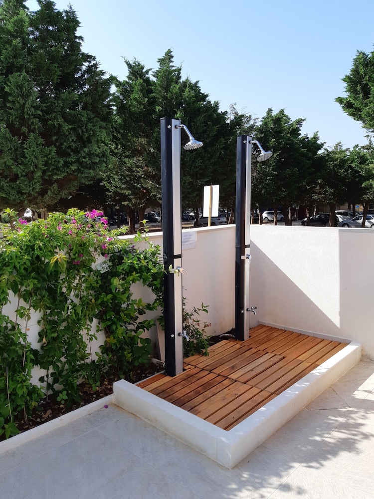 Morello Beach Hotel 42/50