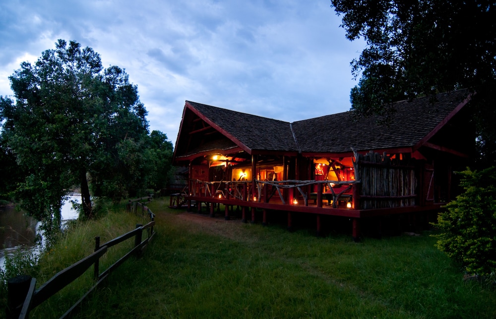 ROYAL MARA SAFARI LODGE 1/33