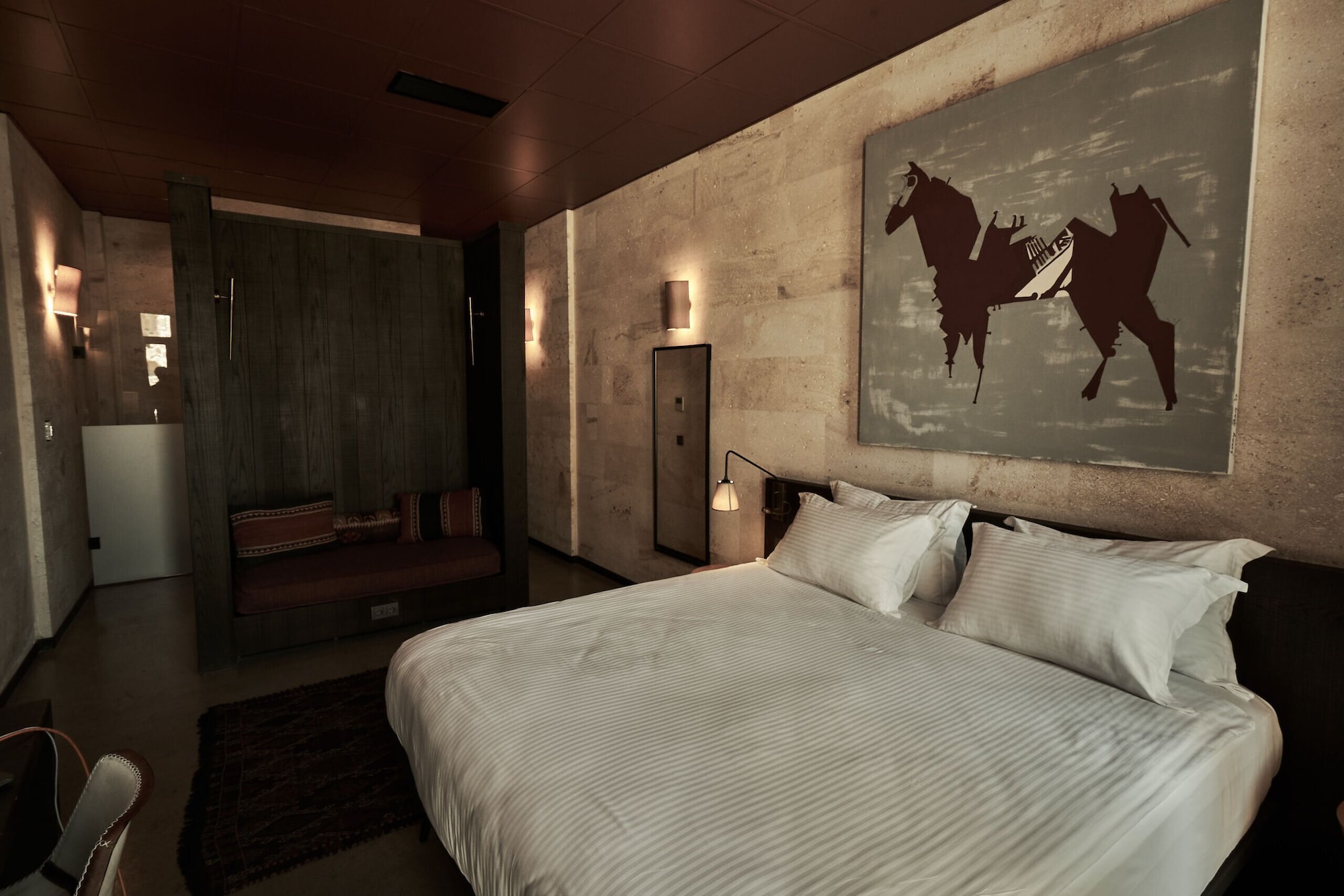 DELUXE, BALCONY