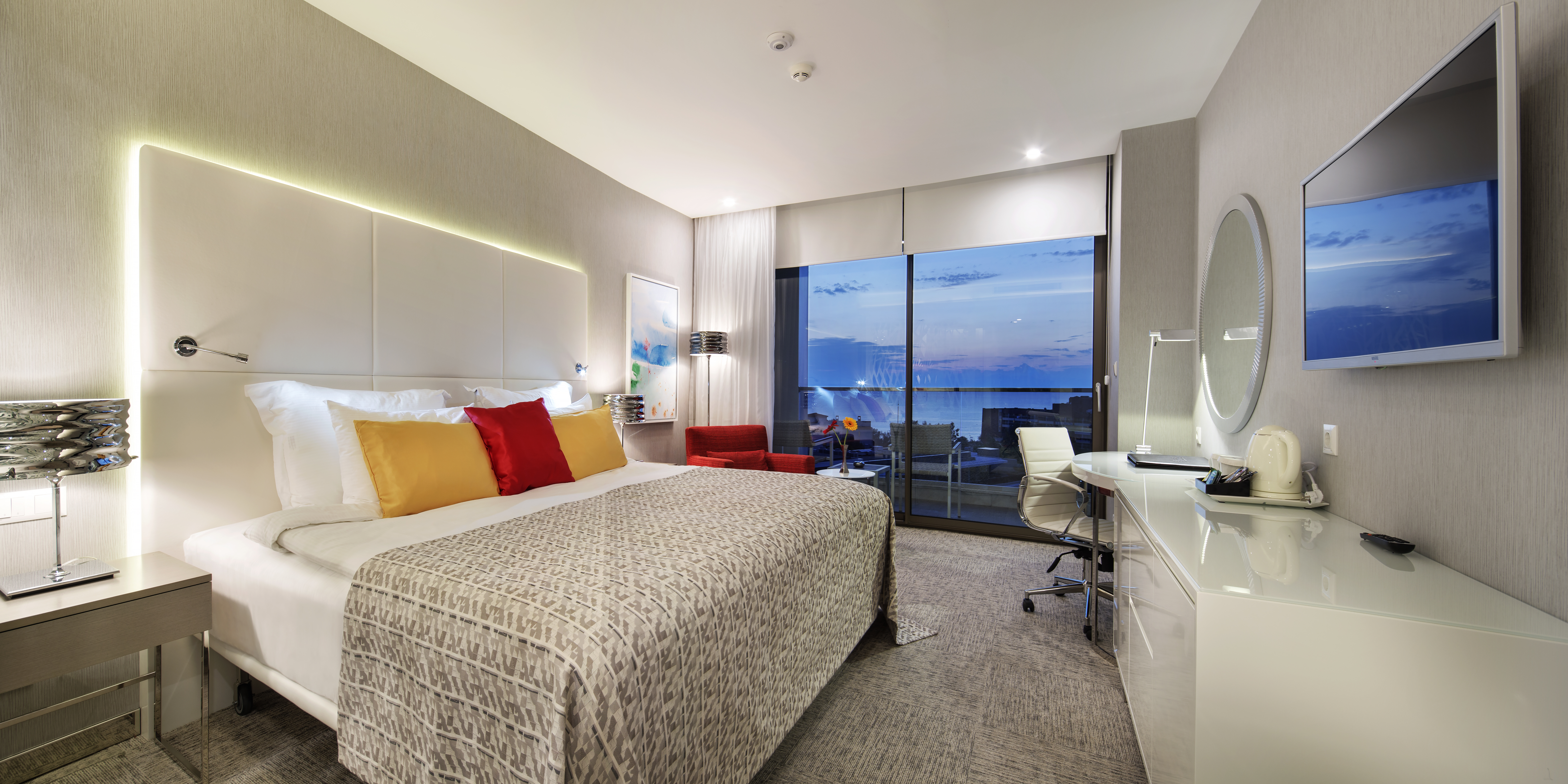 ROOM, SINGLE, DOUBLE BED, LAND VIEW
