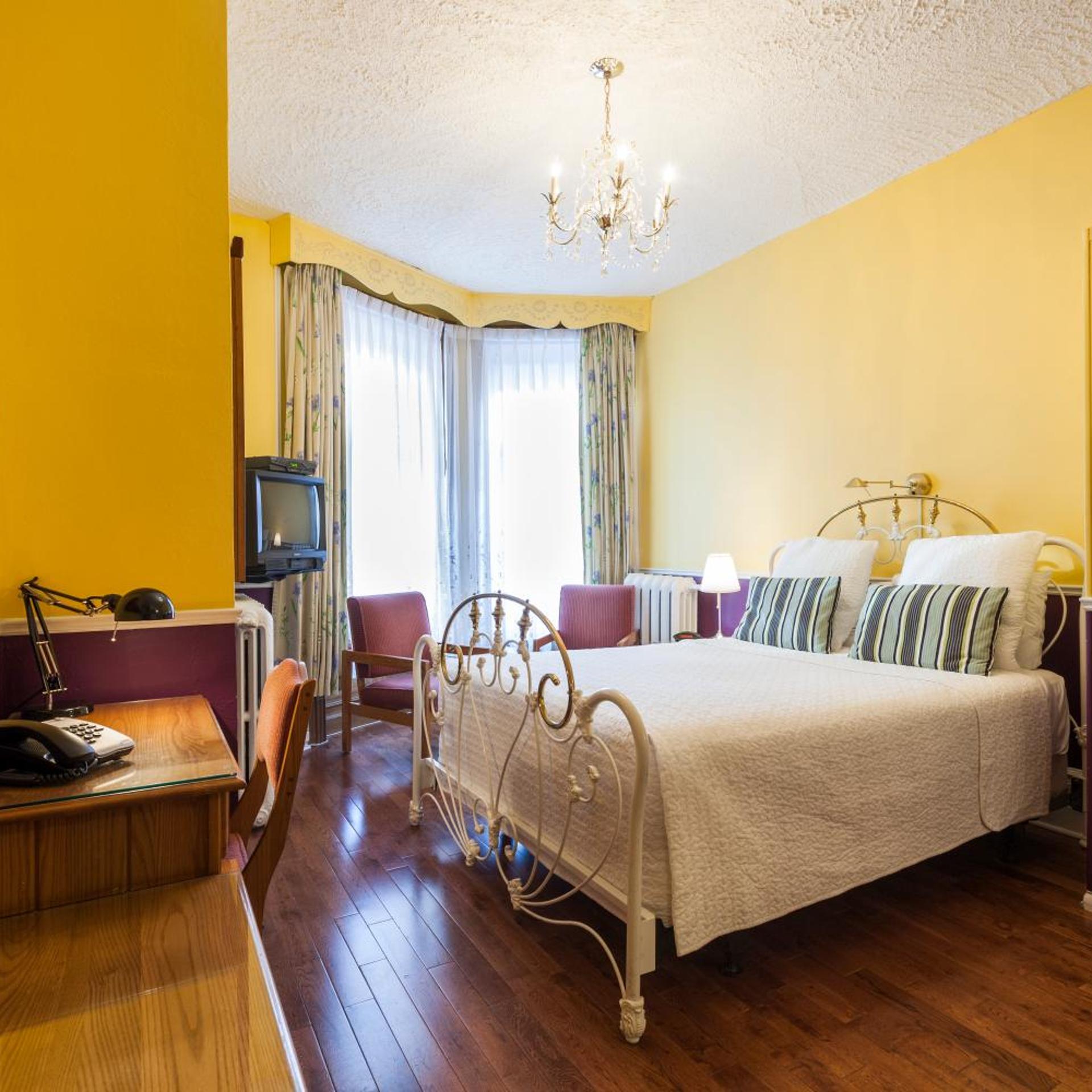 Hotel Chateau de l Argoat 14/50