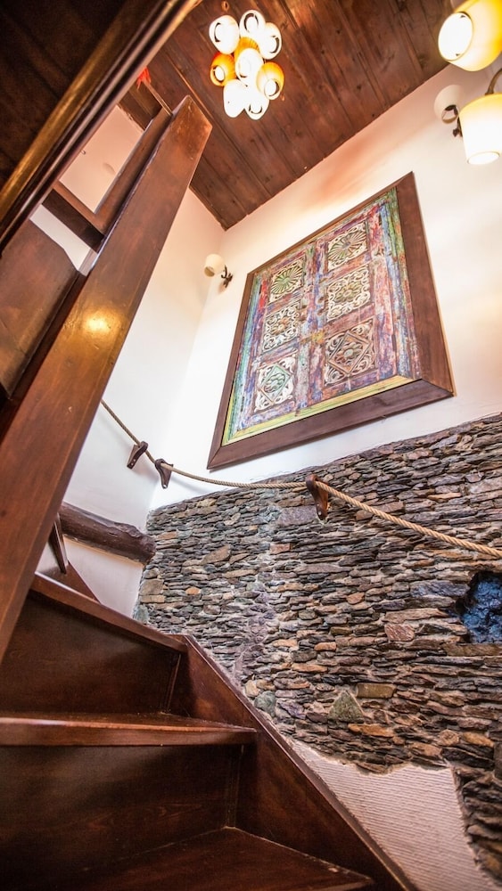 Chez Rumi Butik Otel 3/50