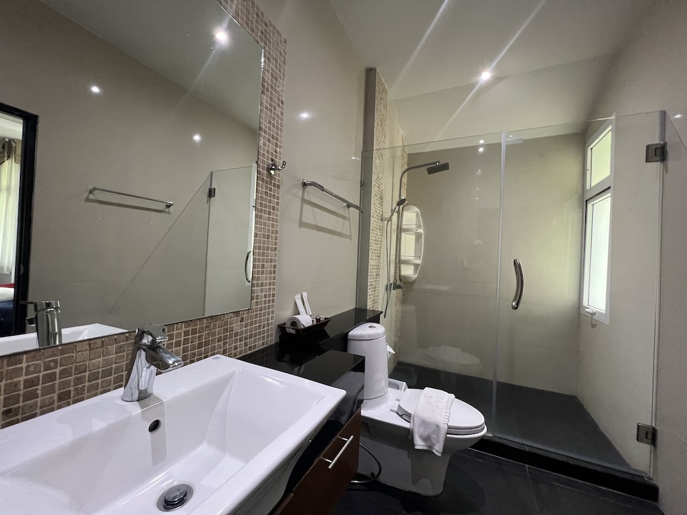 Paradise Pool Villa Pattaya in Tropicana Village (ex VIP Villas Pattaya Tropicana Jomtien Beach) 43/50