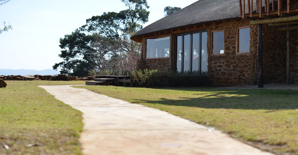 Antbear Lodge 32/50