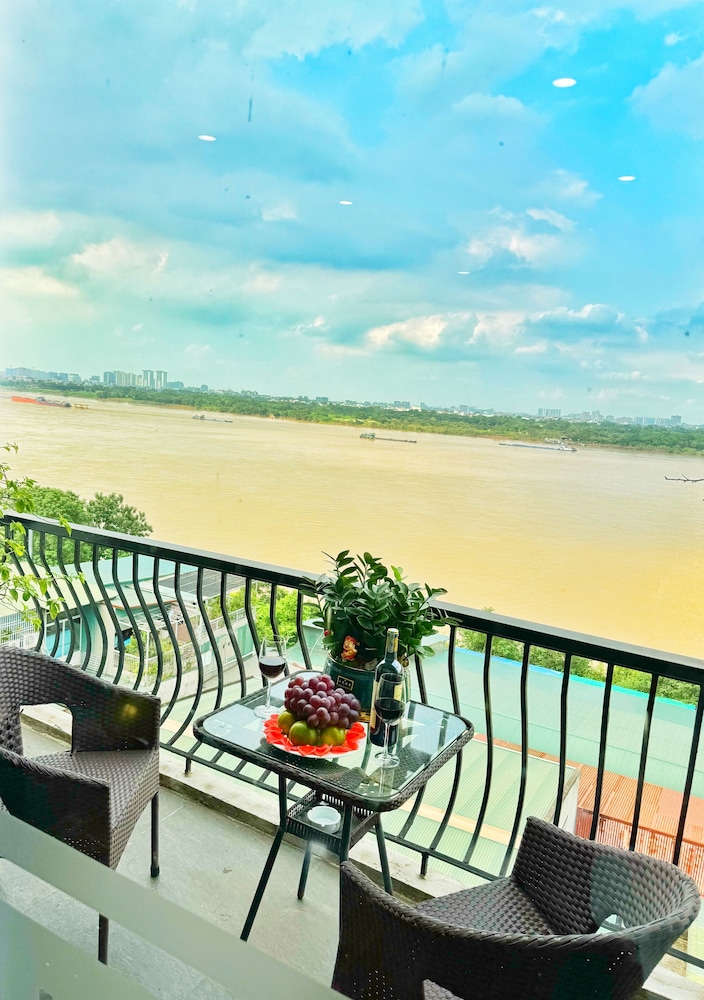 Sunrise Hanoi Hotel 43/48