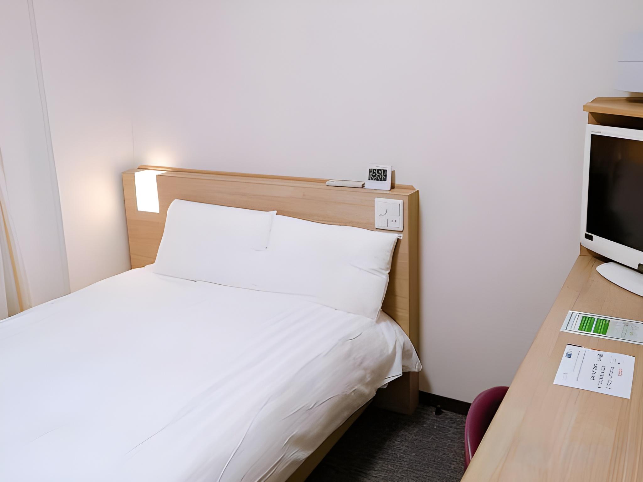 Semi Room, Standard, Semi Double Bed