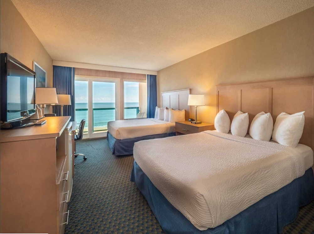 Atlantic Sands Hotel Conference Center 26/66
