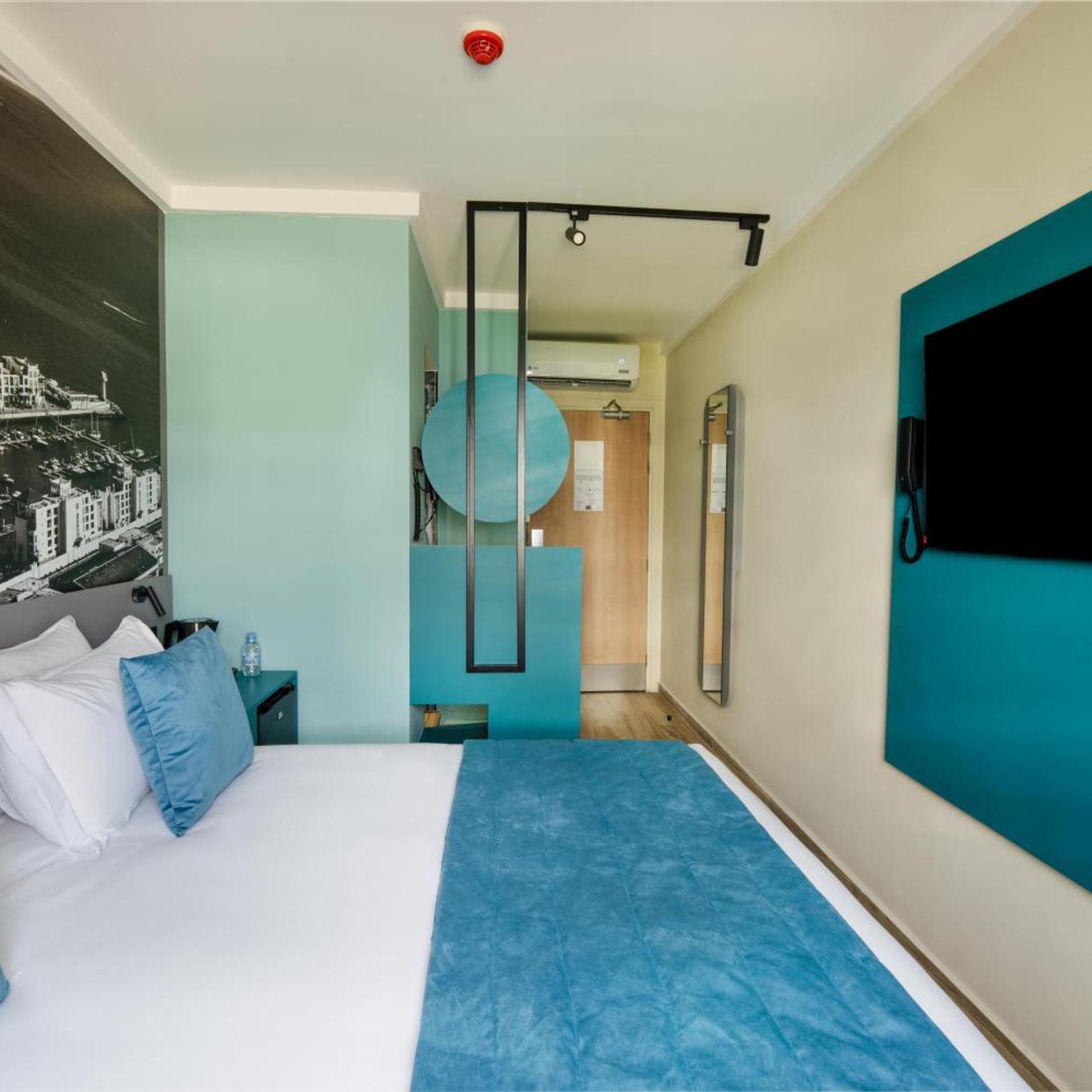 CLASSIC, DOUBLE BED
