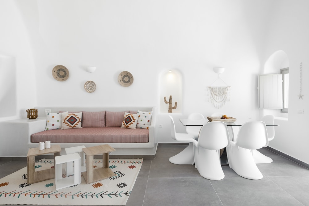 Mellow Luxury Cave 65/77