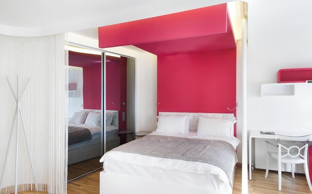 NURU ZIYA SUITES 29/82