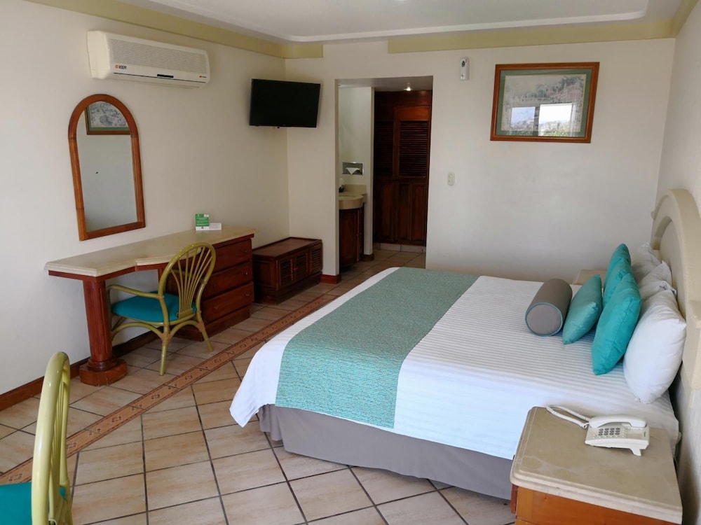 Hotel Playa Marina 9/52