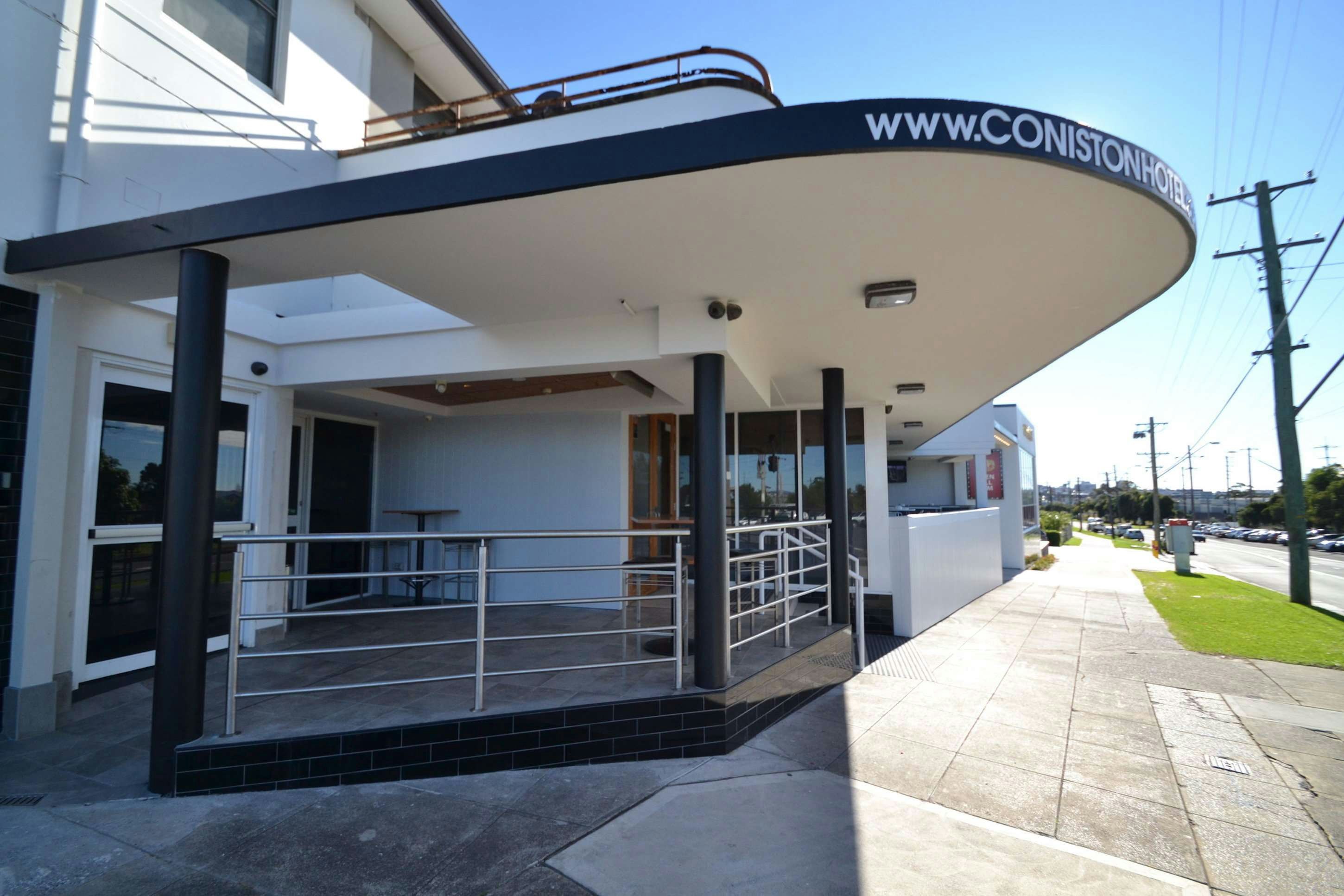 Coniston Hotel Wollongong 1/25