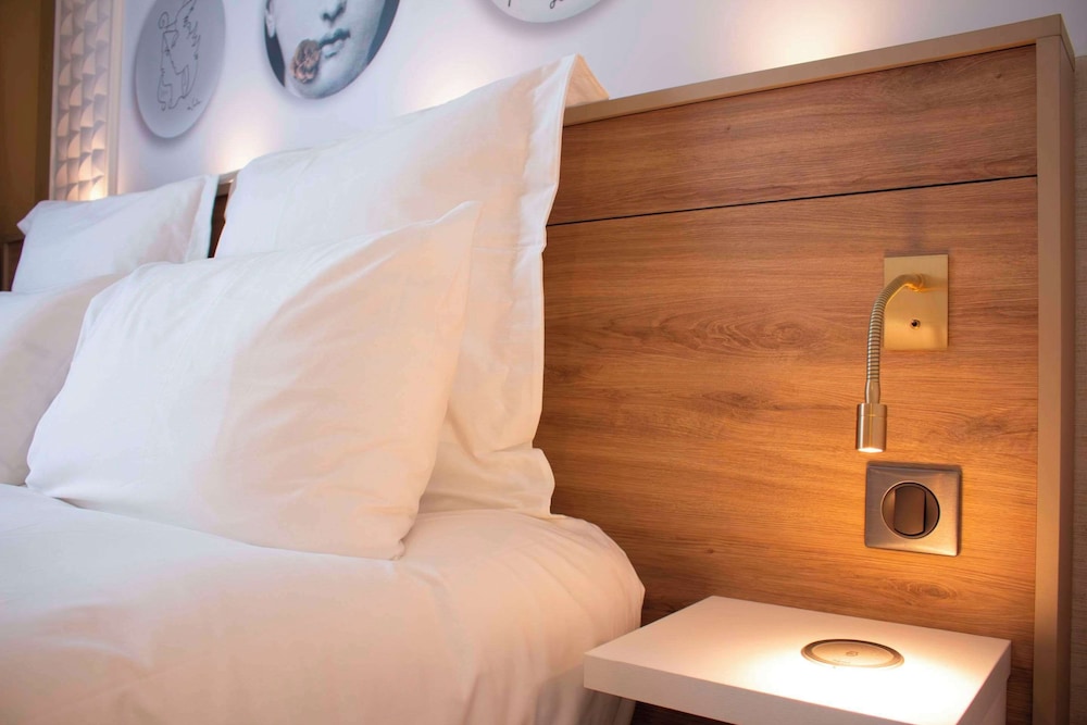 Brit Hotel Limoges Centre Gare - Hotel & Spa 19/51