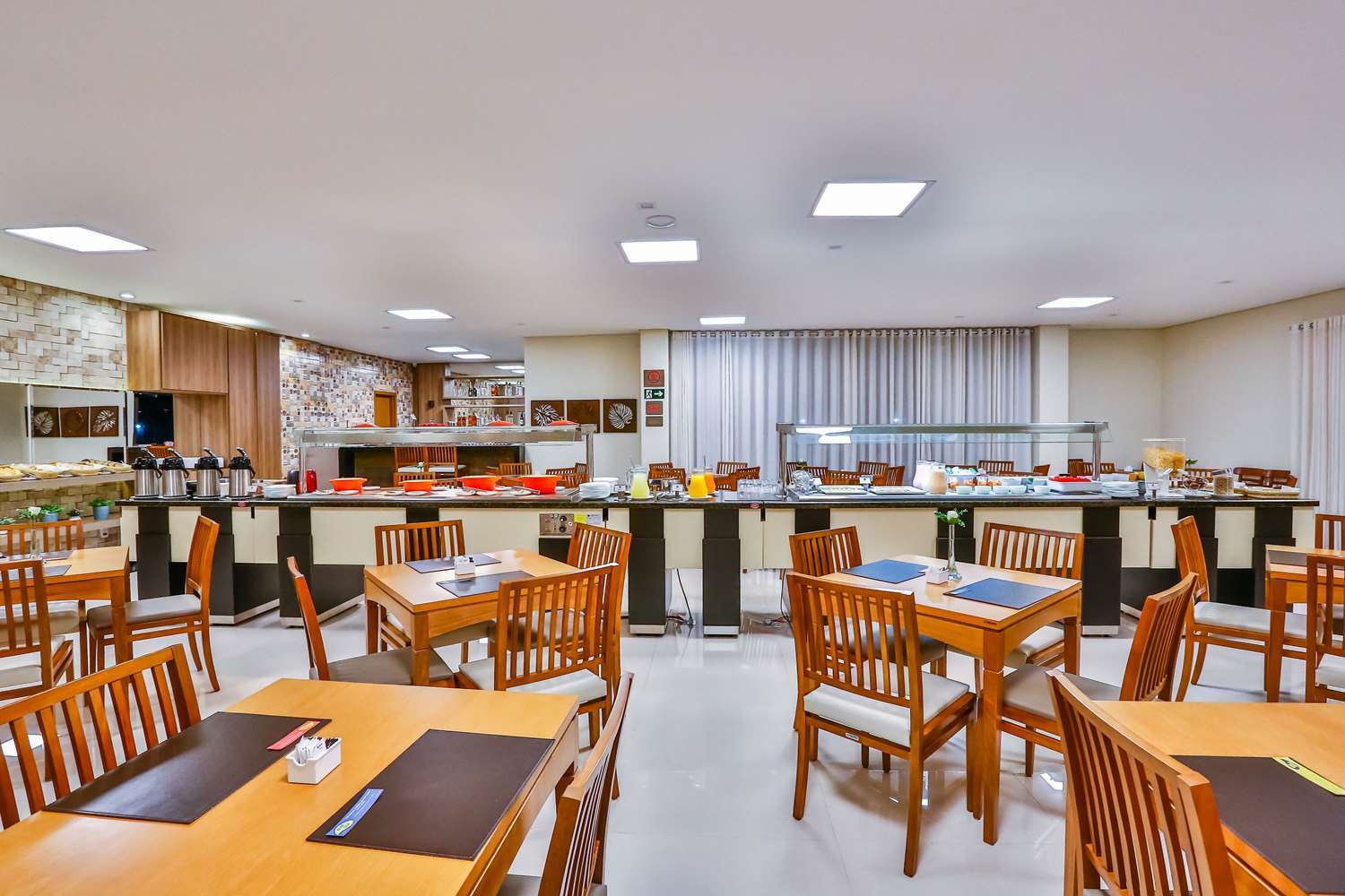 Comfort Hotel Mogi Guacu 23/46