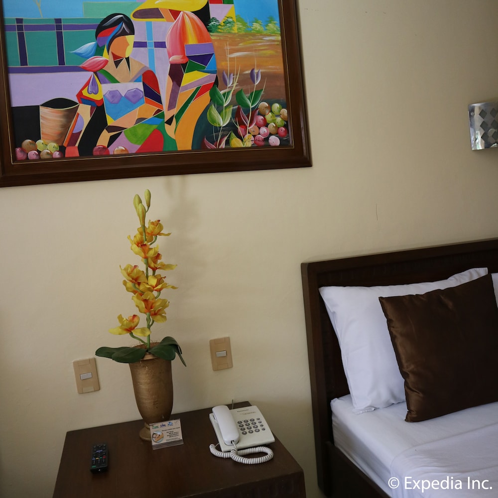 Splash Oasis Resort Hotel 4/20