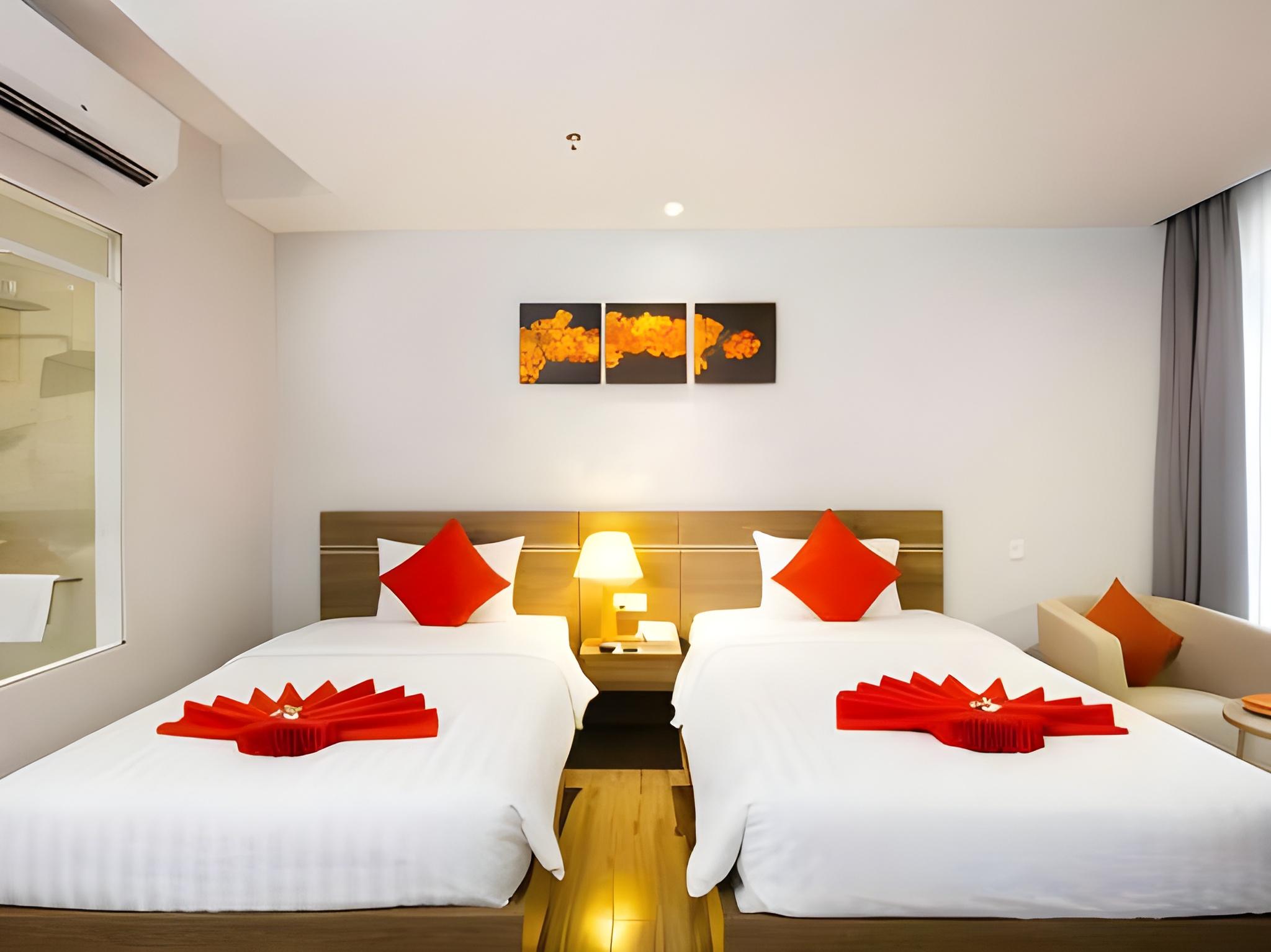 Senior, Double or Twin Bed