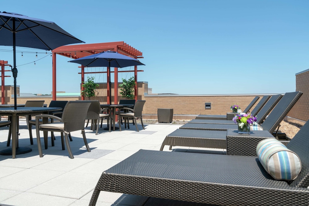 Hilton Garden Inn Alexandria Old Town National Harbor 49/52