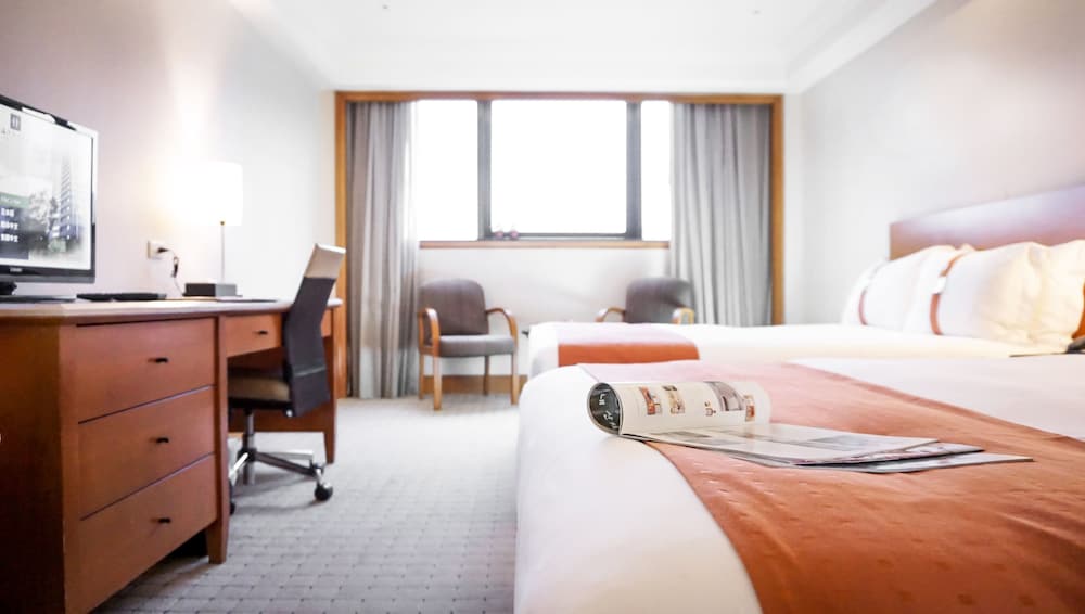 Holiday Inn East Taipei 23/74