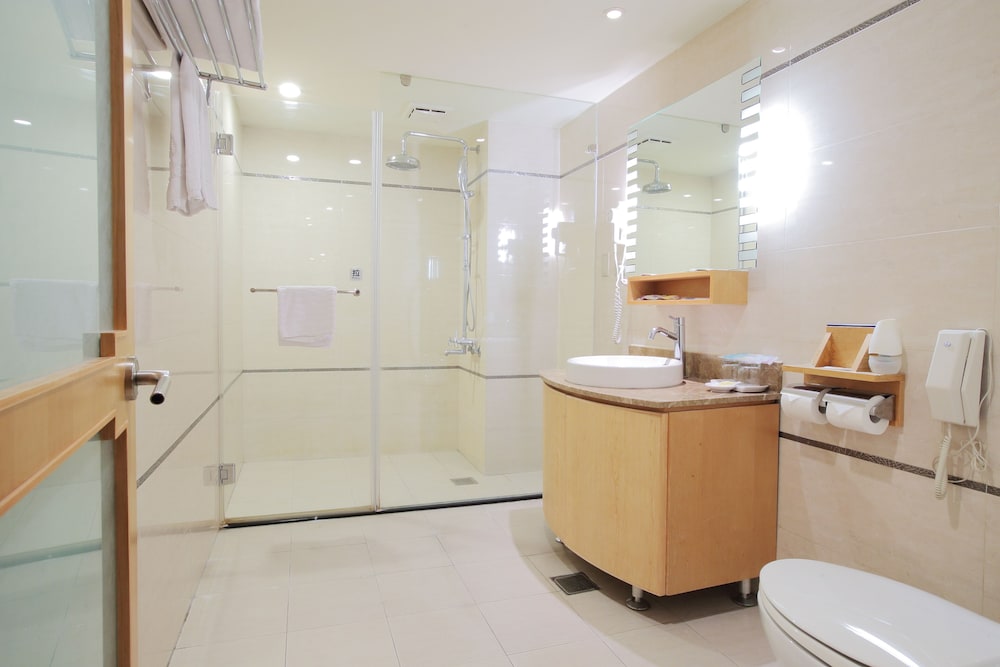 Jin Hua Hotel 47/50