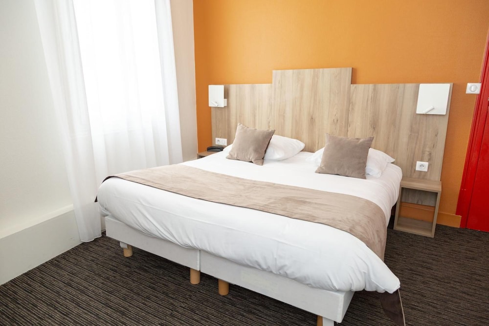 Logis Hotel Lanex 18/64