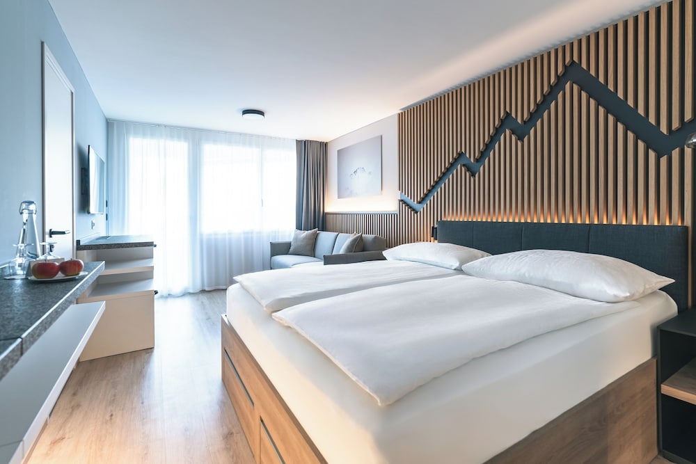 Design, Superior, Double Bed, Sofa, Balcony
