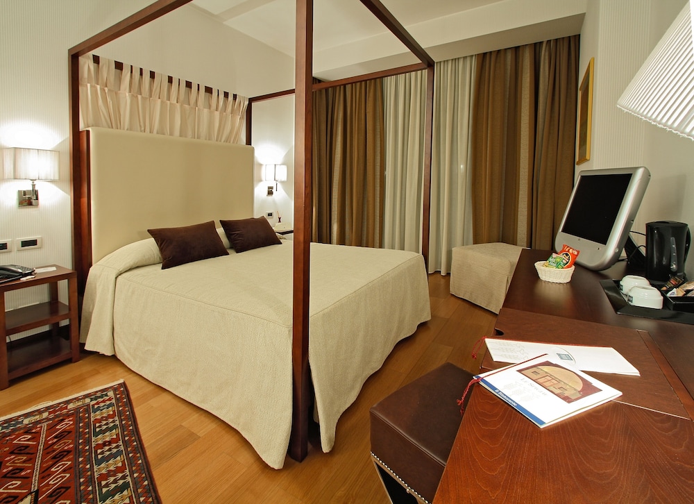 Hotel Del Campo 22/64