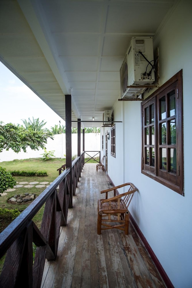 Hotel Praia 60/85