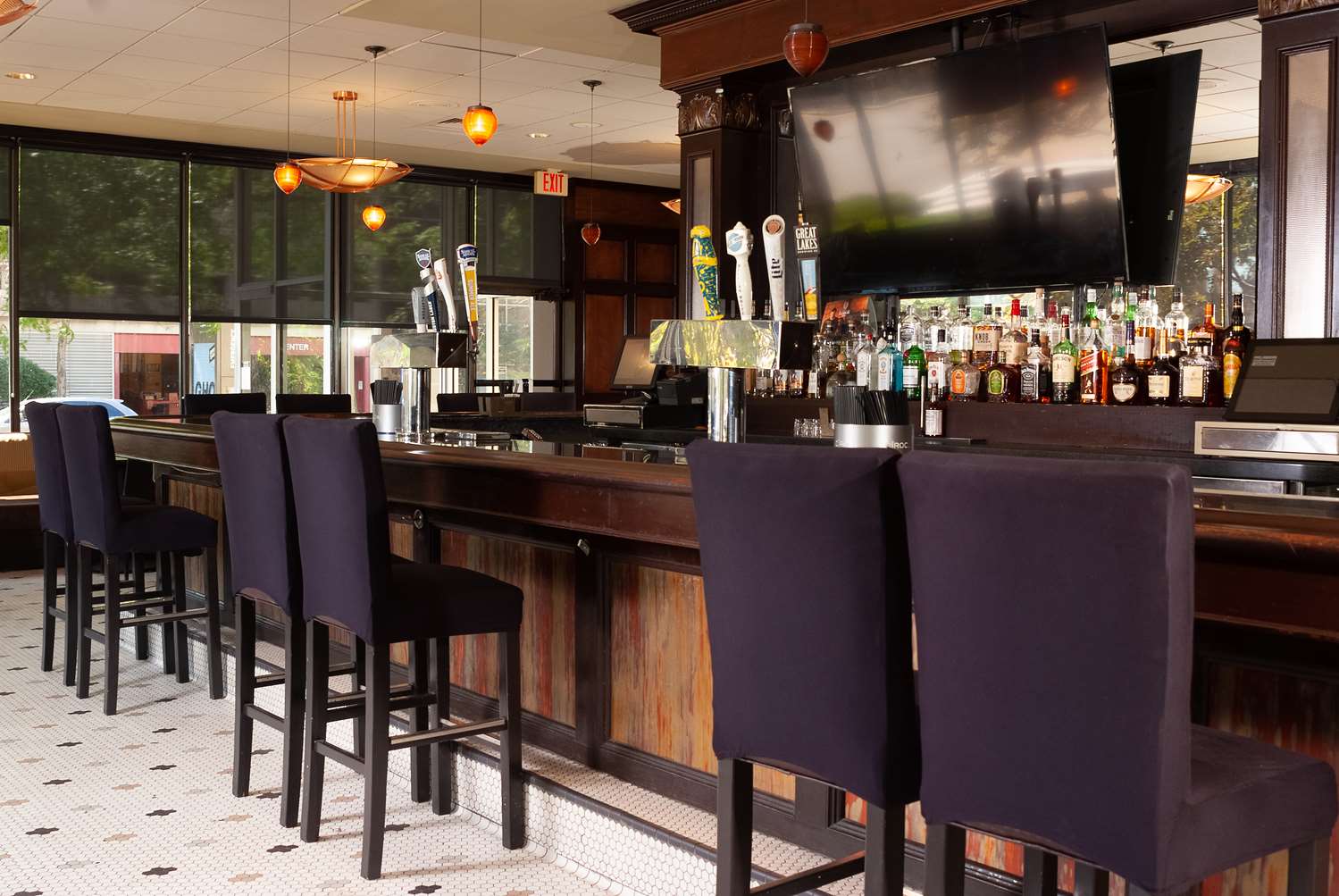 DoubleTree by Hilton Cleveland Downtown Lakeside 48/67