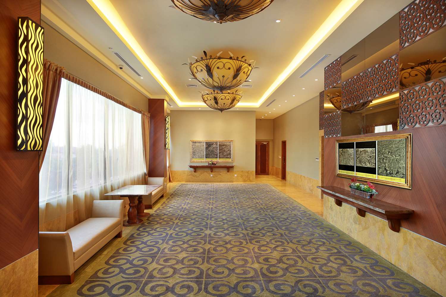 SenS Hotel and Spa 12/40