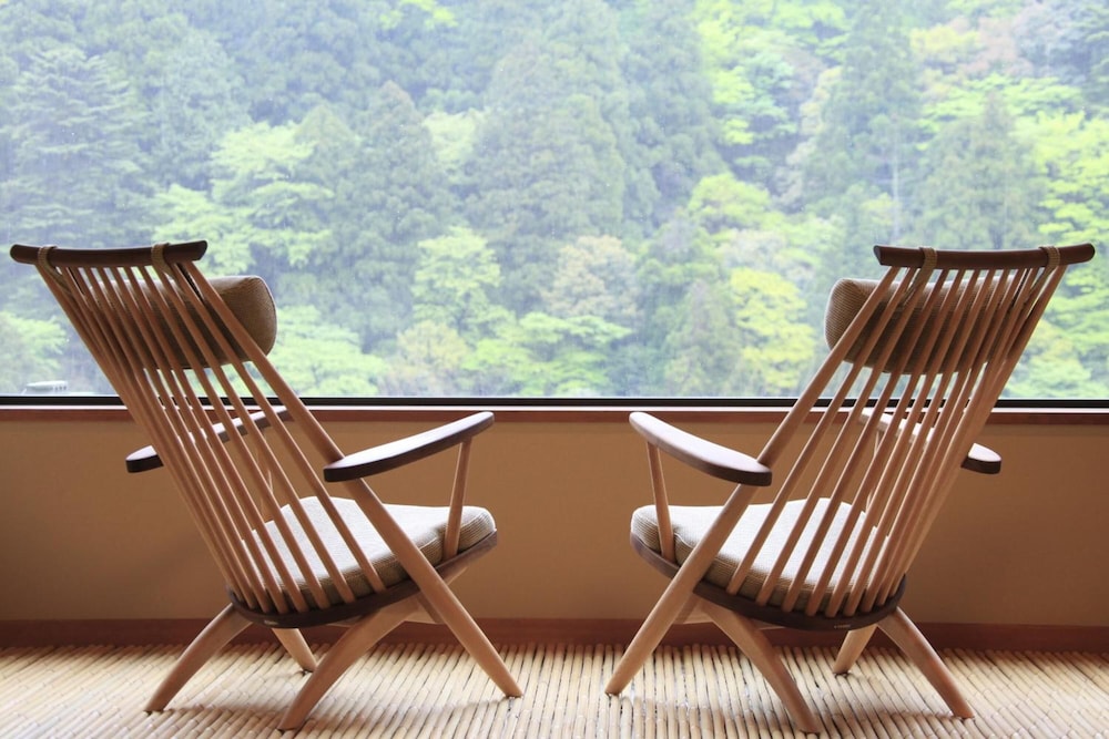 SHIKANOYU HOTEL 65/66