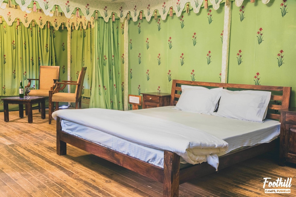 Foothill Pushkar Resort 10/50