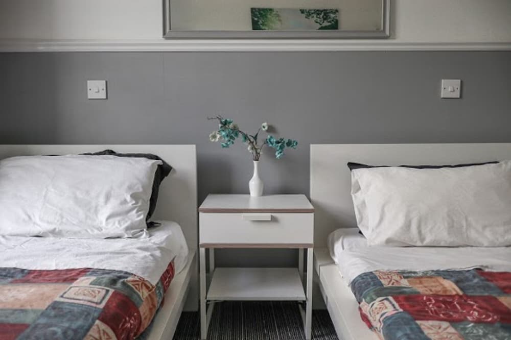 Hotel 261 27/46