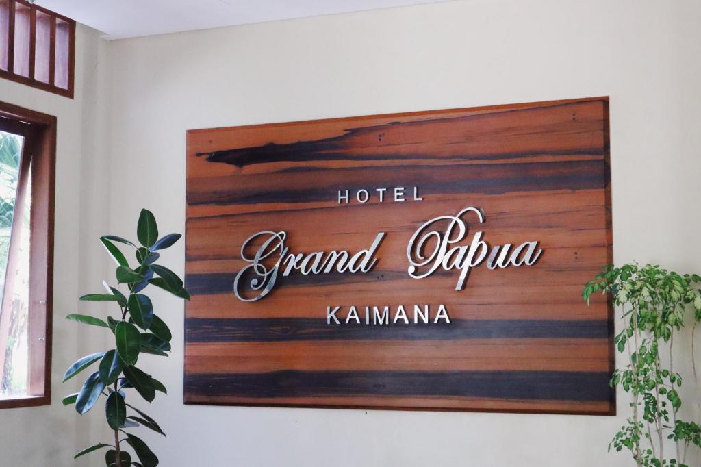 Hotel Grand Papua Kaimana 5/24